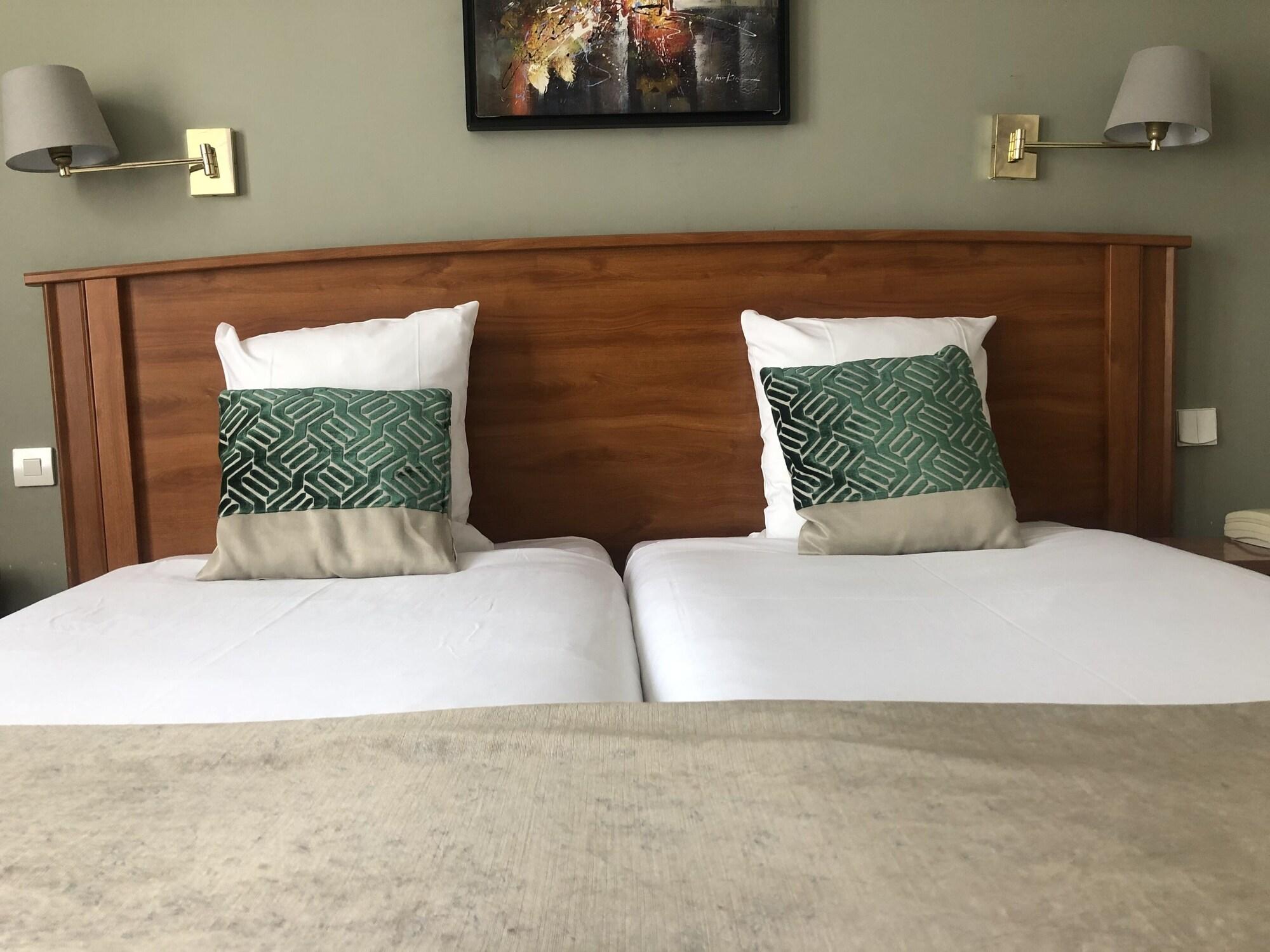 Hotel Corona -Rodier- Париж Екстериор снимка